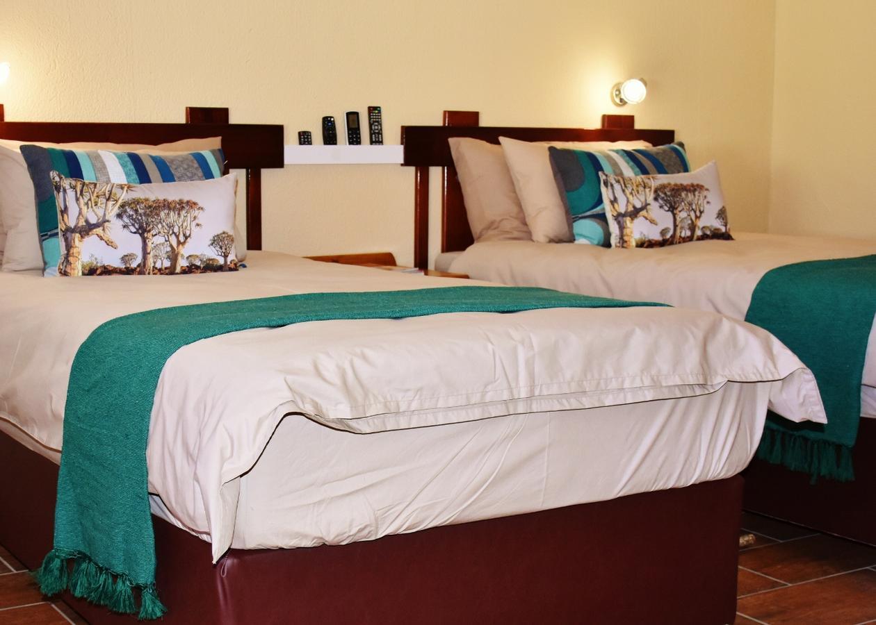 Kamaku Guesthouse Otjiwarongo Extérieur photo
