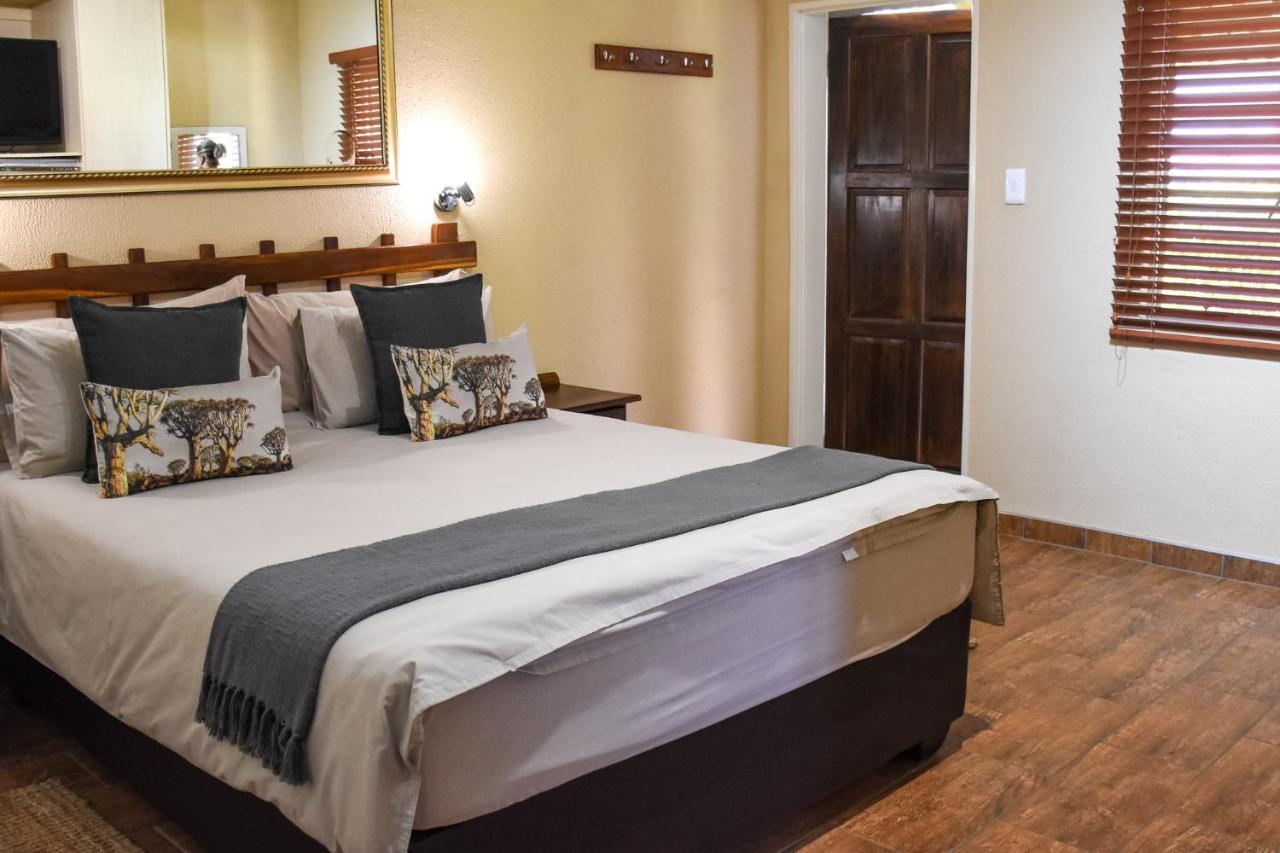 Kamaku Guesthouse Otjiwarongo Extérieur photo